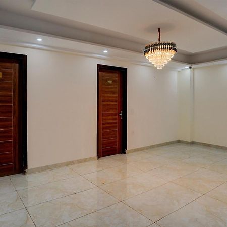 Hotel O R.N Residency Hotel Ghaziabad Exteriör bild