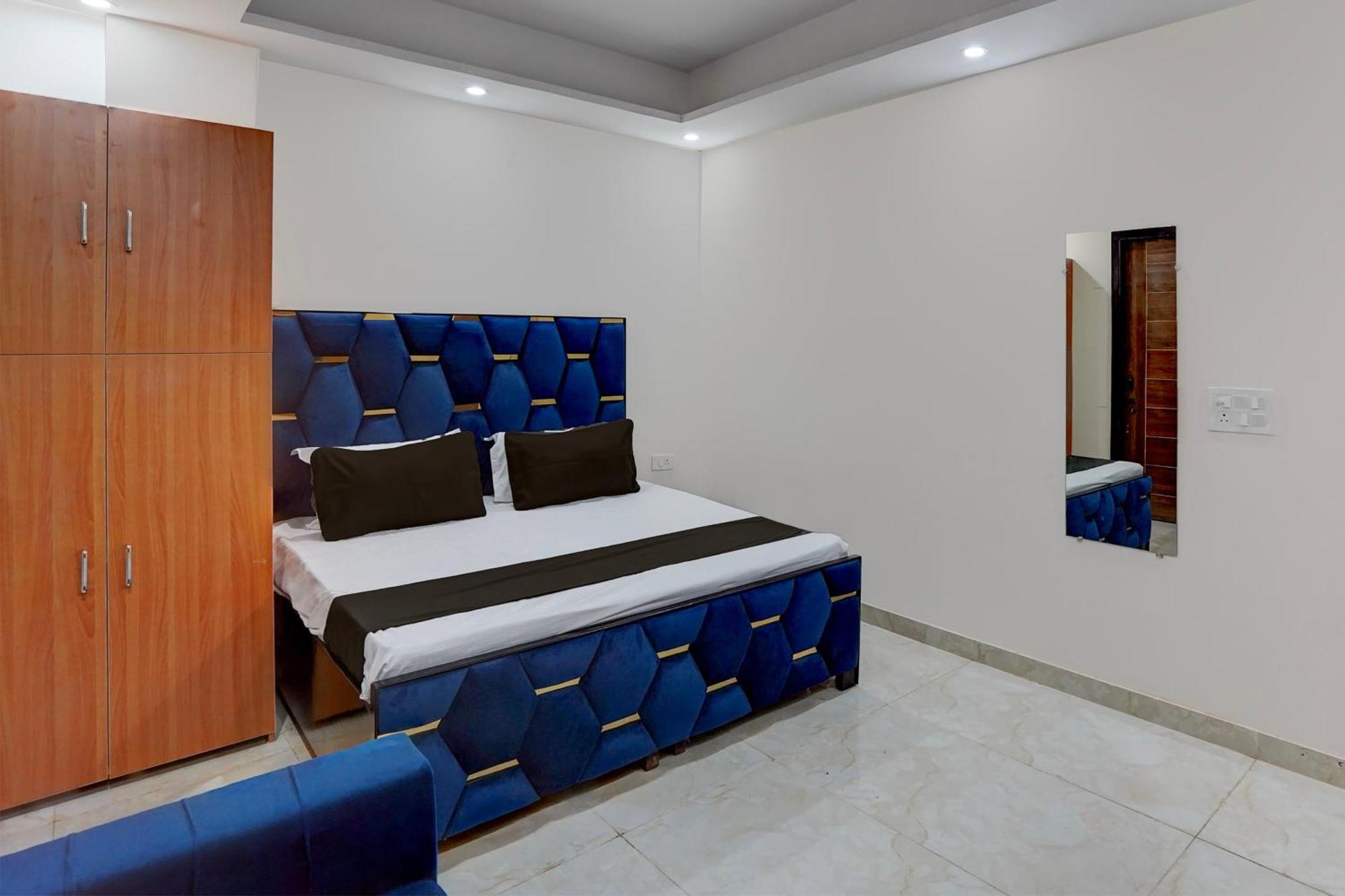 Hotel O R.N Residency Hotel Ghaziabad Exteriör bild