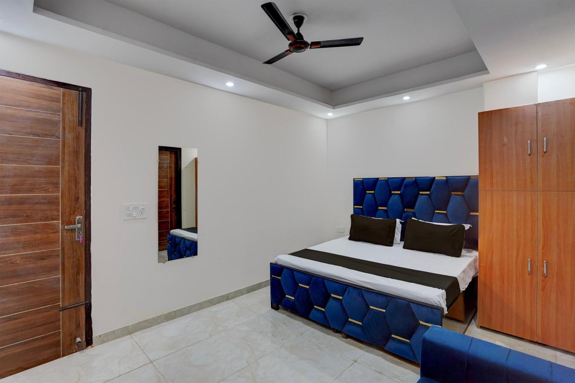 Hotel O R.N Residency Hotel Ghaziabad Exteriör bild