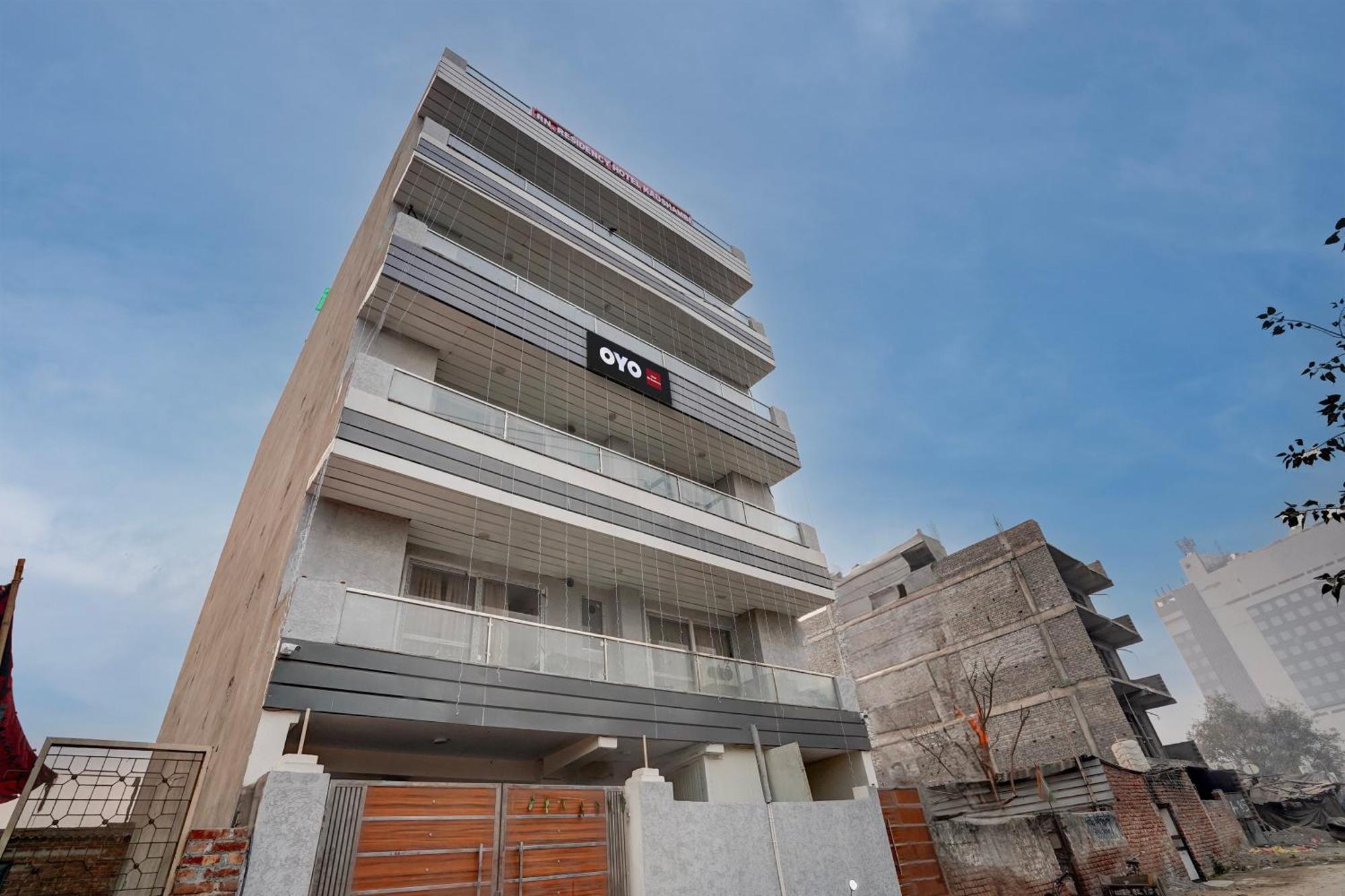 Hotel O R.N Residency Hotel Ghaziabad Exteriör bild